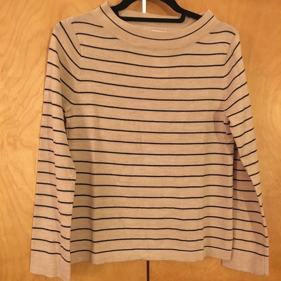 Camel & Navy strolled J. Crew Sweater - Brand New - Picture 3 of 5